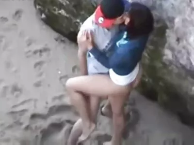 肯德拉和凯蒂让厨房三人行