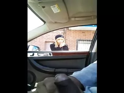 约翰尼疯狂家庭派对中的热兔